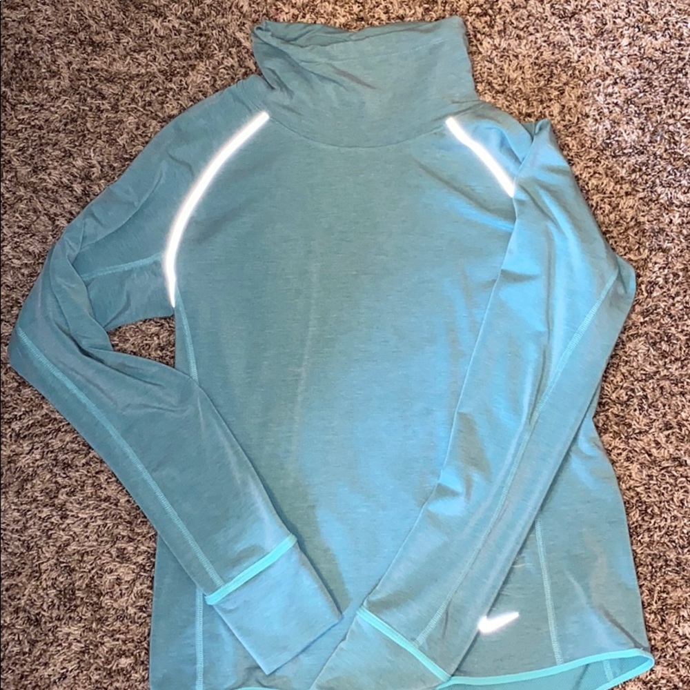 nike running long sleeve